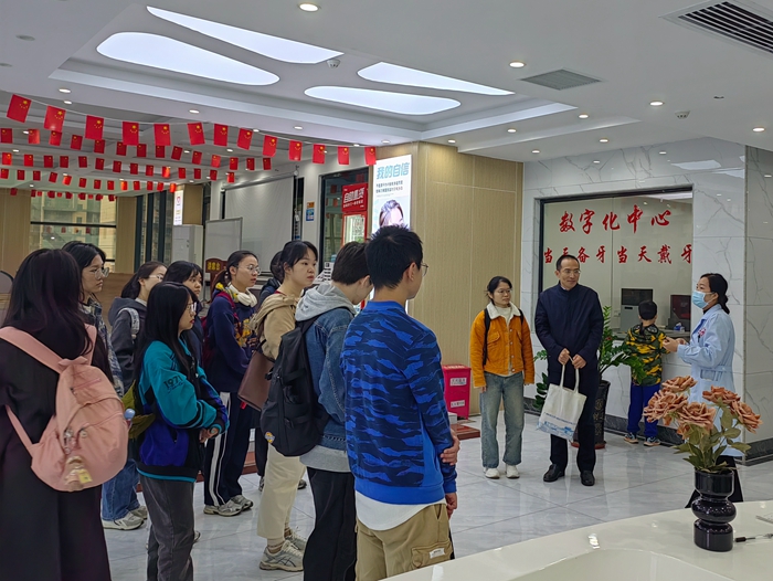 【拓岗促就业】我院赴百色市田东县开展访企拓岗促就业活动 第 3 张
