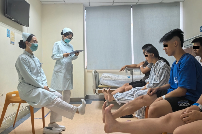 “颌”力促康复 共筑医患情——我院口腔颌面外科开展公休会健康教育活动 第 1 张