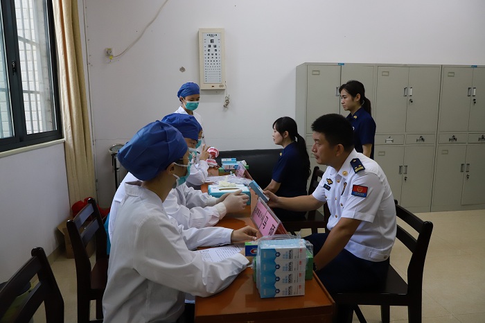 我院专家团队为全区消防指战员开展口腔健康培训 第 5 张