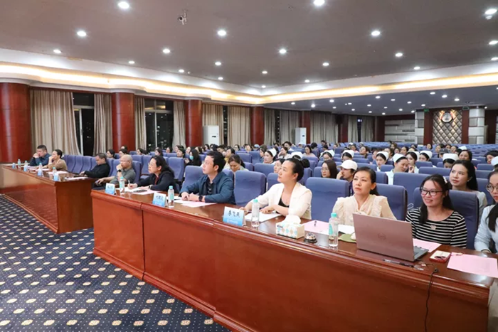 20251028活动现场_副本.png 20251028活动现场_副本.png