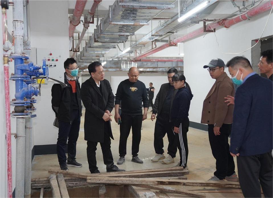 廖红兵院长现场检查.jpg