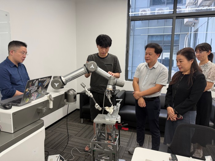 深化医工交叉融合赋能产业创新发展——广西医科大学附属口腔医院赴粤开展学科调研及访企拓岗专项行动 第 6 张