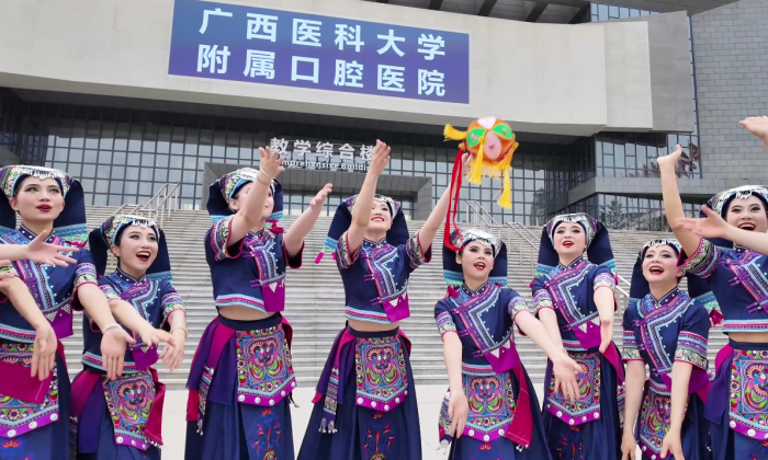 广西三月三·潮起在口院 | 我院开展“广西三月三”舞蹈视频拍摄活动 第 1 张