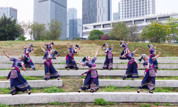 广西三月三·潮起在口院 | 我院开展“广西三月三”舞蹈视频拍摄活动 第 3 张