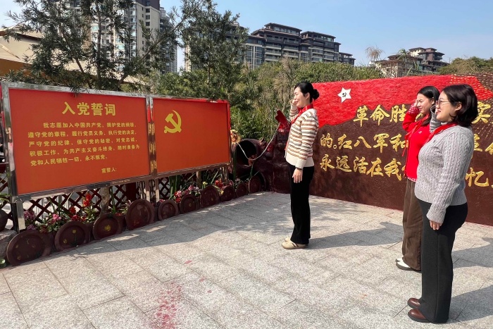 寻红践初心 同心创未来——儿童口腔科党团共建主题活动成功举办 第 3 张